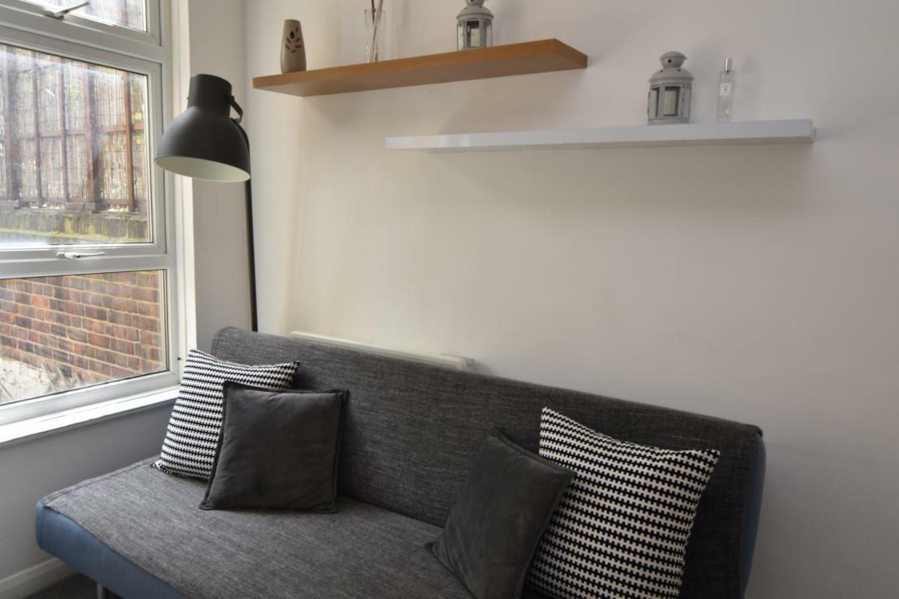 Cozy Apartment In Camden Town ロンドン エクステリア 写真