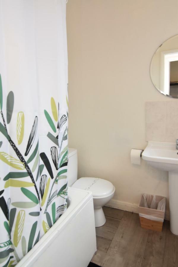 Cozy Apartment In Camden Town ロンドン エクステリア 写真